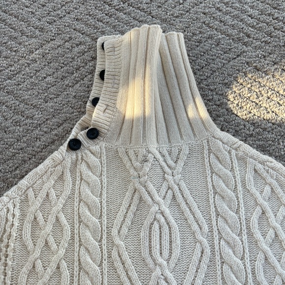 Ann Taylor cable knit sweater M - Picture 3 of 8